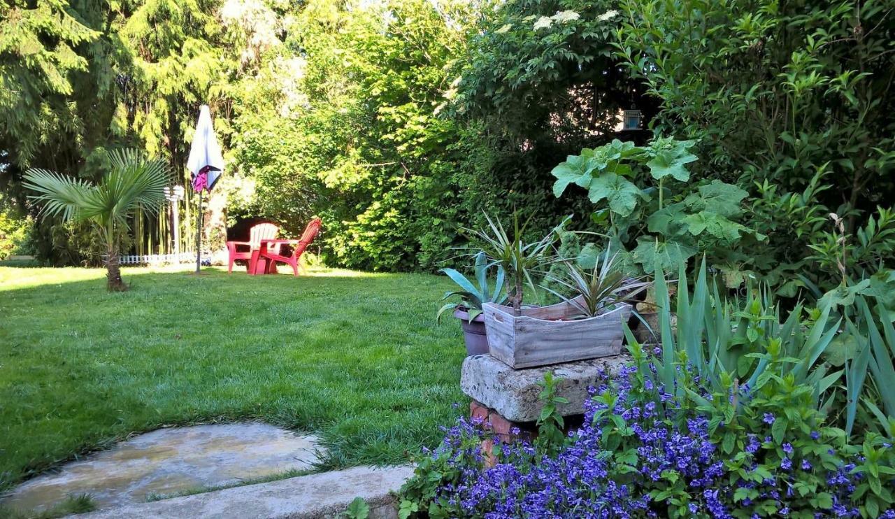 Le Clos Manceau Bed and Breakfast Le Mans Buitenkant foto
